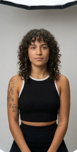 Caroline Holt, NY